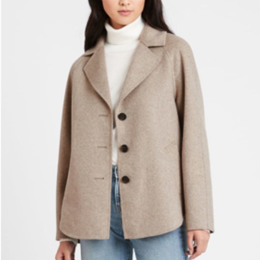 Banana Double Face Box Pleat Swing Coat - NWT - SZ Small